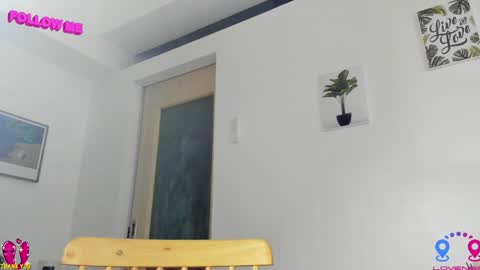 Snapshot of hottycrishinaxx chatting on 01-17-25, 10:22 crishinahotty online show from 01-17-25, 10:22