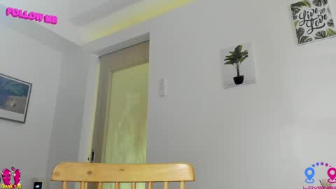 Snapshot of hottycrishinaxx chatting on 01-18-25, 02:36 crishinahotty online show from 01-18-25, 02:36