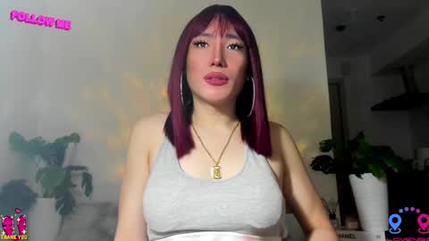 Snapshot of hottycrishinaxx chatting on 02-12-25, 10:15 crishinahotty online show from 02-12-25, 10:15