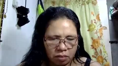 Snapshot of hottycrissy4u chatting on 06-12-26, 12:31 hottycrissy4u online show from 06-12-26, 12:31