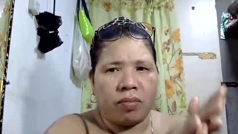 Snapshot of hottycrissy4u chatting on 06-14-26, 05:20 hottycrissy4u online show from 06-14-26, 05:20