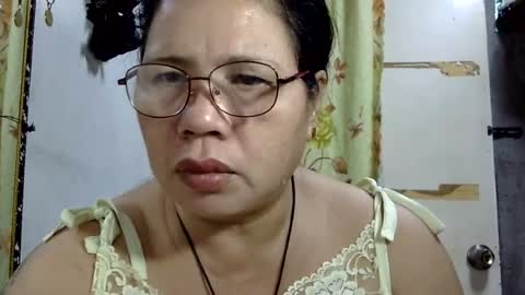 Snapshot of hottycrissy4u chatting on 07-12-26, 09:17 hottycrissy4u online show from 07-12-26, 09:17