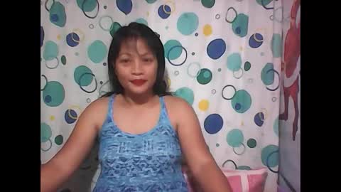 hottyelle1 online show from 02-02-26, 09:30