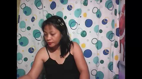 hottyelle1 online show from 02-13-26, 09:00