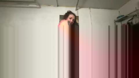 Snapshot of hotwife_sexihubby chatting on 04-26-26, 01:58 hotwife_sexihubby online show from 04-26-26, 01:58