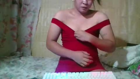 Snapshot of hotwild4uxx chatting on 05-04-26, 01:40 hotwild4uxx online show from 05-04-26, 01:40