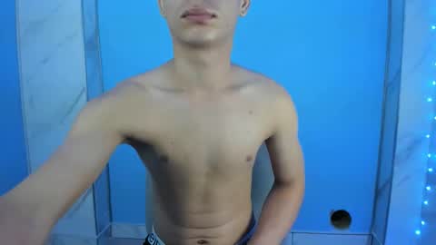 hotxjavier online show from 12-05-25, 01:42