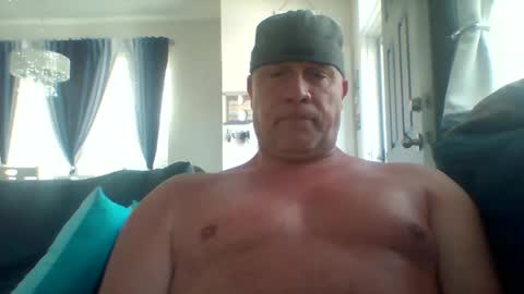 Snapshot of hotyummycock69 chatting on 04-17-26, 01:25 hotyummycock69 online show from 04-17-26, 01:25