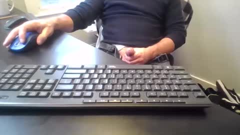 hoverday online show from 04-01-26, 07:33