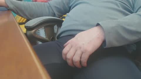 Snapshot of howardtheduc chatting on 02-16-25, 03:38 Howard817 online show from 02-16-25, 03:38