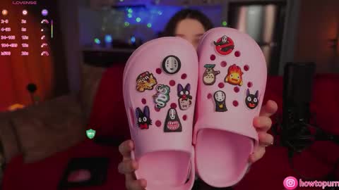 Mia online show from 01-06-26, 05:16