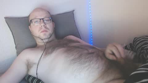 Christian online show from 11-27-25, 04:47