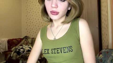 hsiuscherich online show from 11-28-25, 10:07