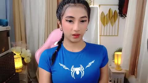 Snapshot of hugeasiancockandrea chatting on 03-07-25, 03:39 drea  online show from 03-07-25, 03:39