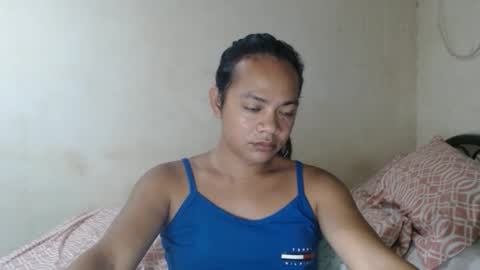 hugecockasian33 online show from 05-18-26, 10:32