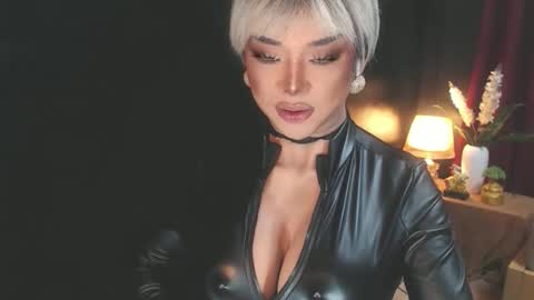 Christine online show from 05-27-26, 04:15