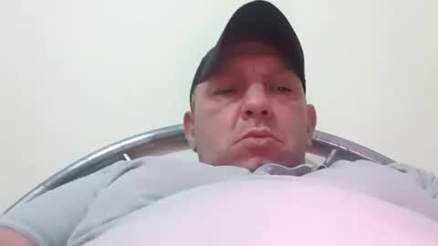 hugecummer10 online show from 01-10-26, 04:53