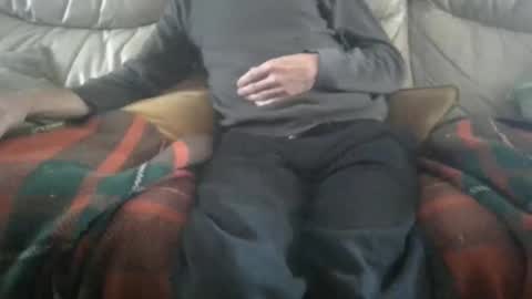 Snapshot of hugenob4u chatting on 09-21-25, 01:02 hugenob4u online show from 09-21-25, 01:02