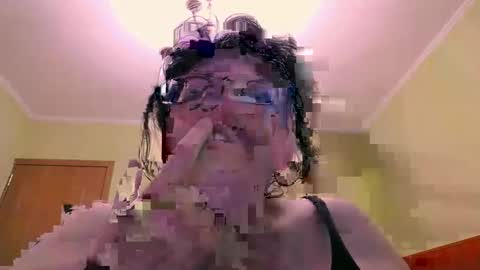 HugeTitsXXX online show from 12-12-24, 07:04