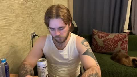 Snapshot of hugo__brad chatting on 06-26-26, 10:58 Hugo online show from 06-26-26, 10:58