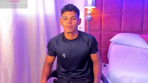 Hugo Cano online show from 11-22-25, 08:08