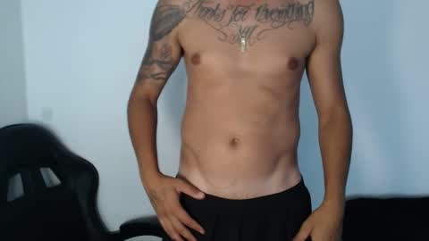 Snapshot of hugopino chatting on 02-06-26, 12:08 Richard14 online show from 02-06-26, 12:08