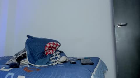 Hugo online show from 11-06-25, 05:58