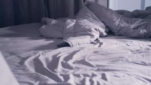 hugyhuge online show from 01-14-26, 06:30