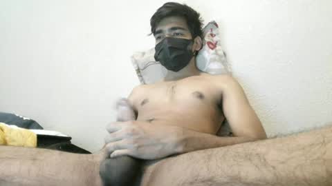 Snapshot of hulkyking1812000 chatting on 06-01-26, 05:58 hulkyking1812000 online show from 06-01-26, 05:58