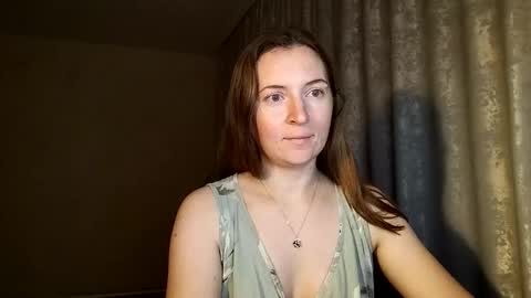 Snapshot of humpygrey chatting on 09-19-25, 04:51 HumpyGrey online show from 09-19-25, 04:51