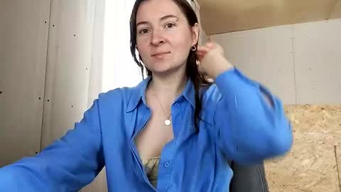 Snapshot of humpygrey chatting on 11-17-25, 08:20 HumpyGrey online show from 11-17-25, 08:20