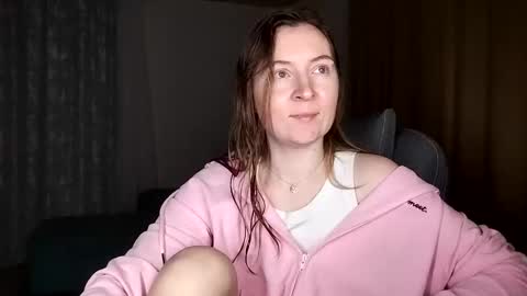 Snapshot of humpygrey chatting on 01-05-26, 06:11 HumpyGrey online show from 01-05-26, 06:11