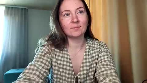 Snapshot of humpygrey chatting on 06-03-26, 05:54 HumpyGrey online show from 06-03-26, 05:54