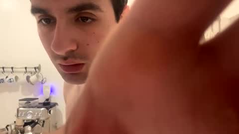 hung_college01 online show from 11-05-25, 11:54