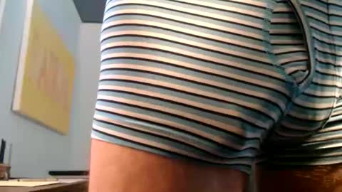 Snapshot of hung_hot_fit10 chatting on 06-08-26, 03:34 Big uncut cock dripping online show from 06-08-26, 03:34