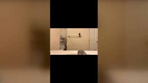 Snapshot of hungbwc99999 chatting on 01-13-26, 03:12 hungbwc99999 online show from 01-13-26, 03:12