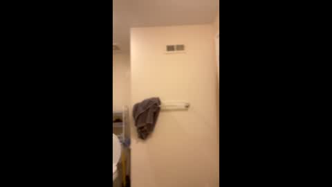 Snapshot of hungbwc99999 chatting on 03-20-26, 08:08 hungbwc99999 online show from 03-20-26, 08:08