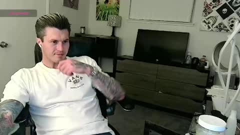 HungByNature69 online show from 04-28-26, 06:29