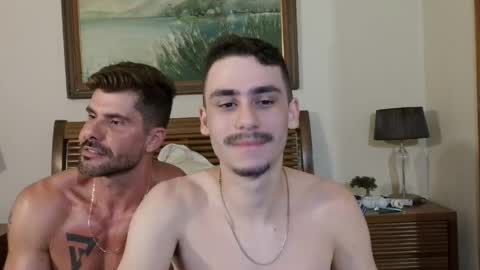 Snapshot of hungcaique chatting on 06-05-26, 01:34 hungcaique online show from 06-05-26, 01:34