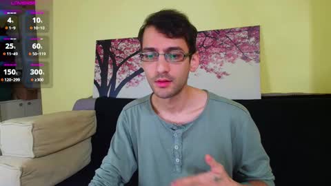 Snapshot of hungeddy chatting on 11-22-25, 02:38 Eddy online show from 11-22-25, 02:38