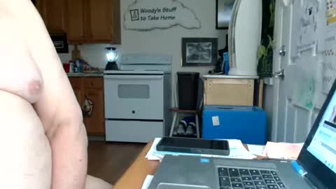 Snapshot of hunglikeahorse063790 chatting on 04-21-26, 02:51 hunglikeahorse063790 online show from 04-21-26, 02:51