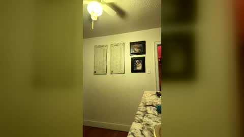 Snapshot of hunglordy chatting on 06-26-26, 08:30 Long and Ready online show from 06-26-26, 08:30