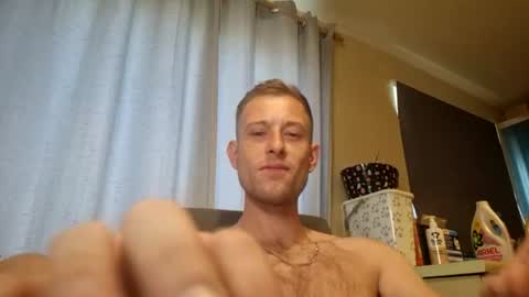 Snapshot of hungteasex chatting on 07-10-26, 06:07 HungTeaseX online show from 07-10-26, 06:07