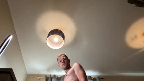 Snapshot of hungteasex chatting on 07-24-26, 05:33 HungTeaseX online show from 07-24-26, 05:33