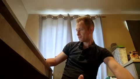 Snapshot of hungteasex chatting on 07-30-26, 06:01 HungTeaseX online show from 07-30-26, 06:01