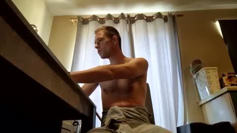 Snapshot of hungteasex chatting on 08-01-26, 08:57 HungTeaseX online show from 08-01-26, 08:57