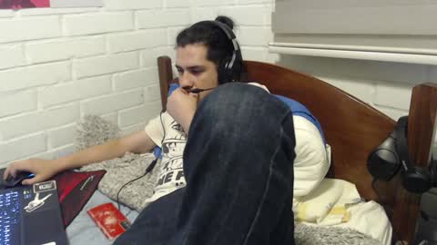 Rod online show from 12-12-24, 03:43