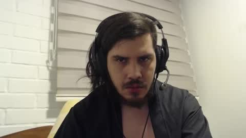 Snapshot of hungweeb chatting on 02-09-26, 02:59 Rod online show from 02-09-26, 02:59