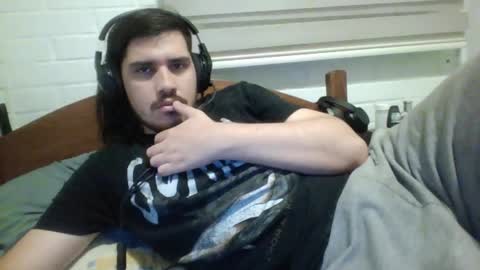 Snapshot of hungweeb chatting on 03-13-26, 12:50 Rod online show from 03-13-26, 12:50