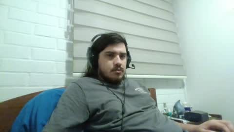 Snapshot of hungweeb chatting on 04-04-26, 01:15 Rod online show from 04-04-26, 01:15